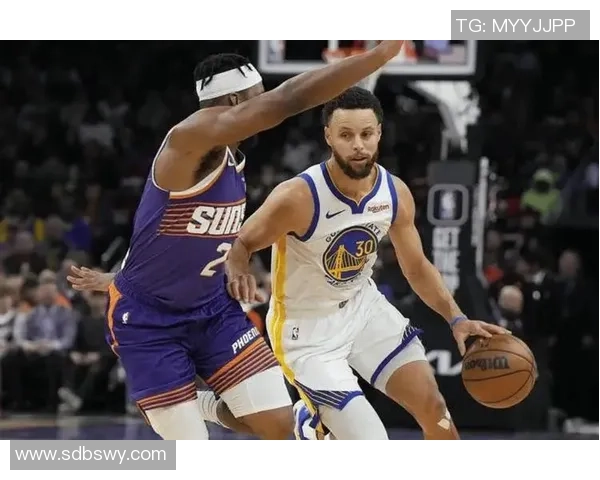 勇士与快船激战第四节精彩回放全程录像分析与解读