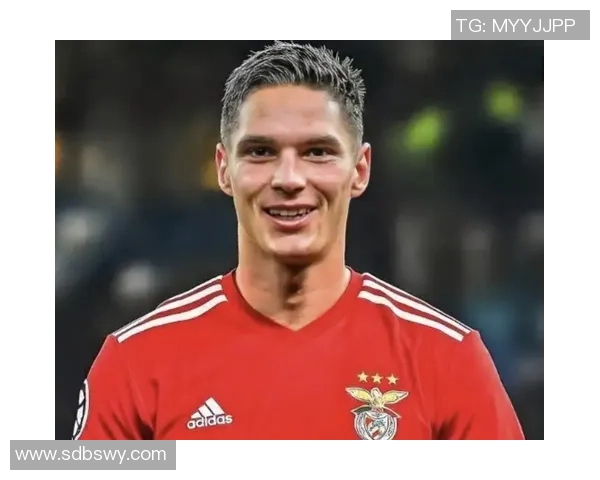 3-0!62岁穆帅激活本菲卡,3连胜狂轰11球,10轮不败+距第一仅1分 3-0!62岁穆帅激活本菲卡,3连胜狂轰11球,10轮不败+距第一仅1分